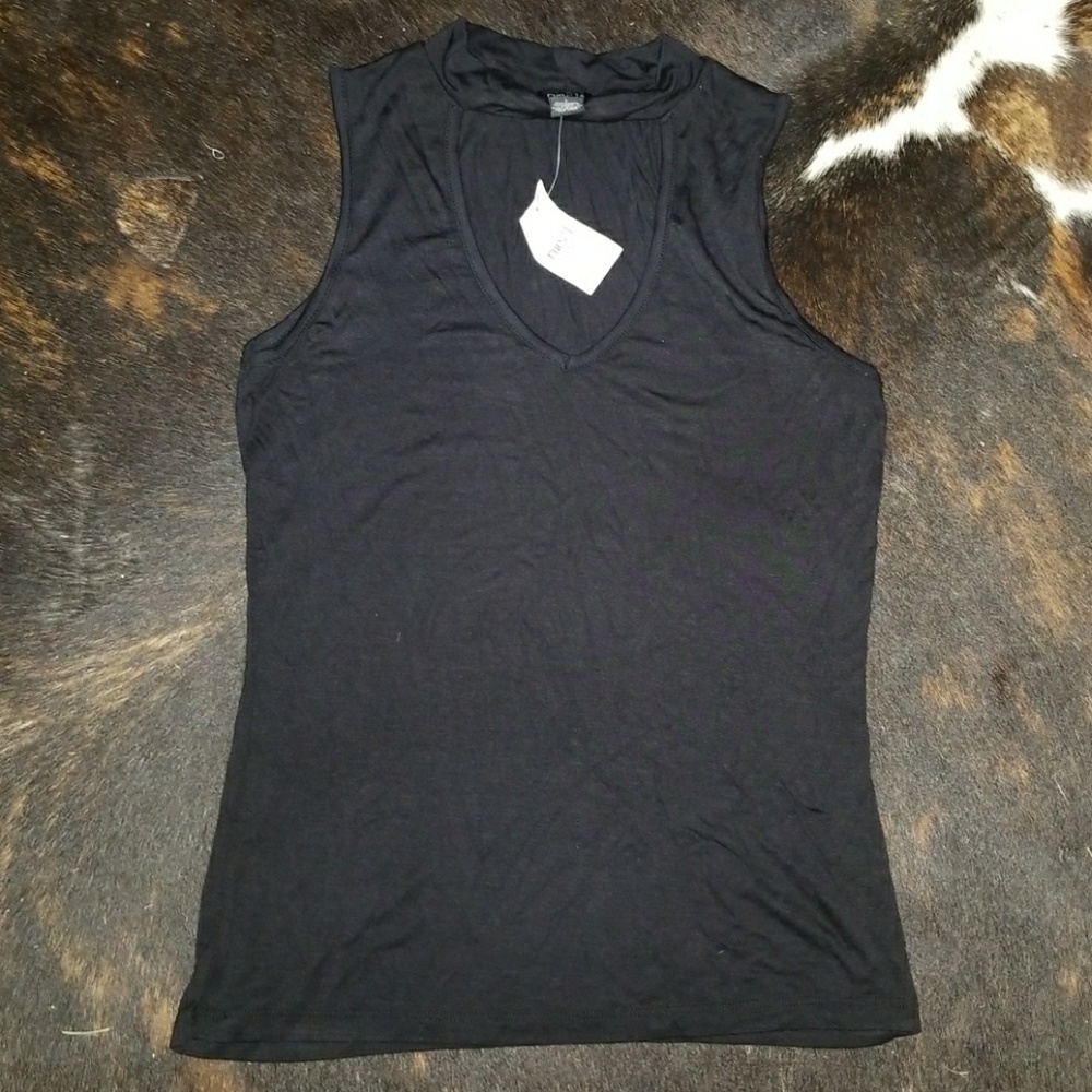 Choker Neck top