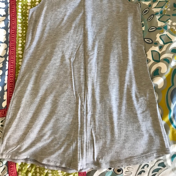 Good Vibes Only Graphic Tank. Size M. Like New. - Picture 4 of 4