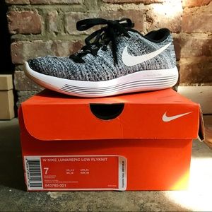 Nike Lunarepic Flyknit Low - Gray/White