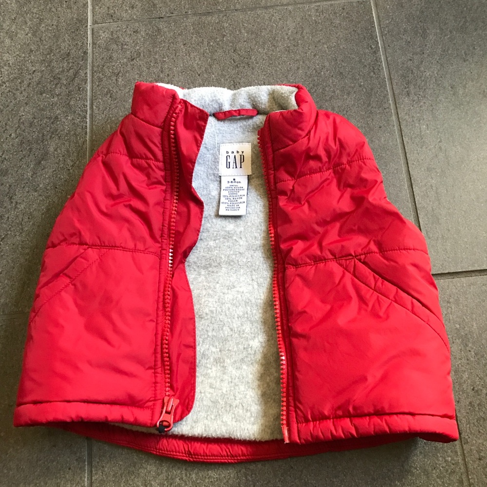Boys gap puffer vest