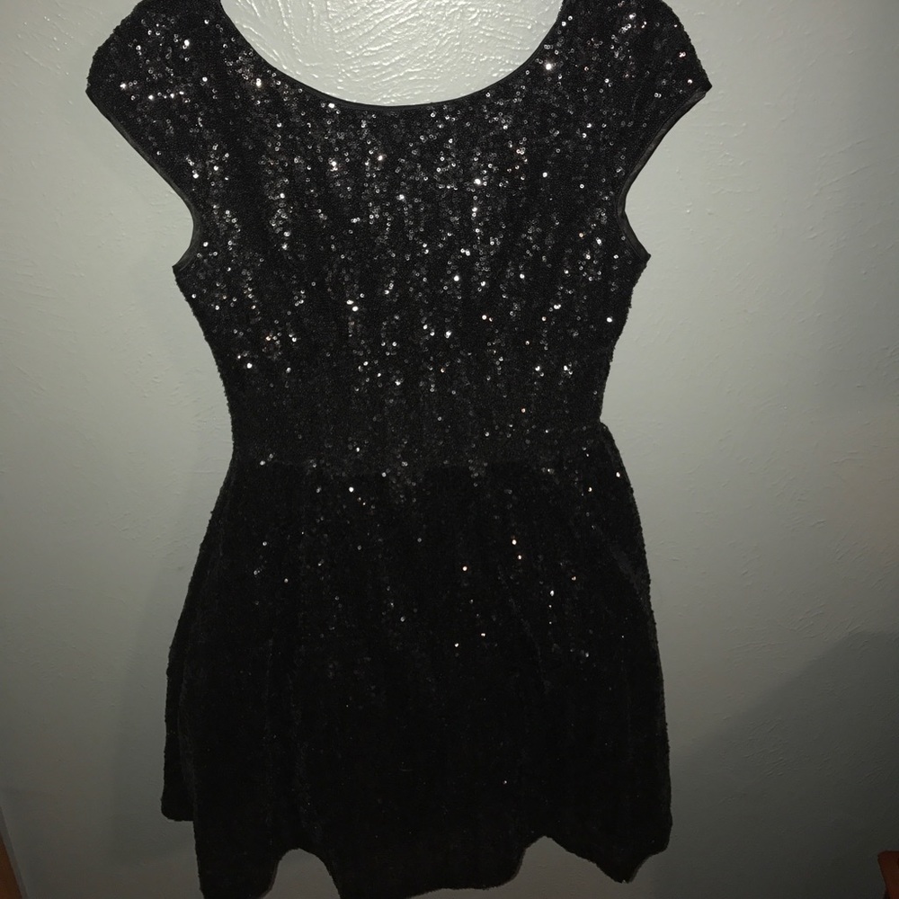 B.Darlin 11/12 Black Sequin Dress!
