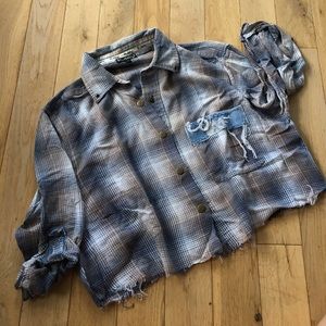 Destroyed Riley Cropped Oversized Fall Flannel