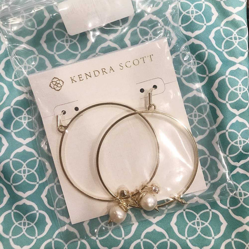 Kendra Scott hoop earrings