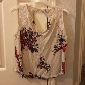 Lucky Brand floral sleeveless shirt