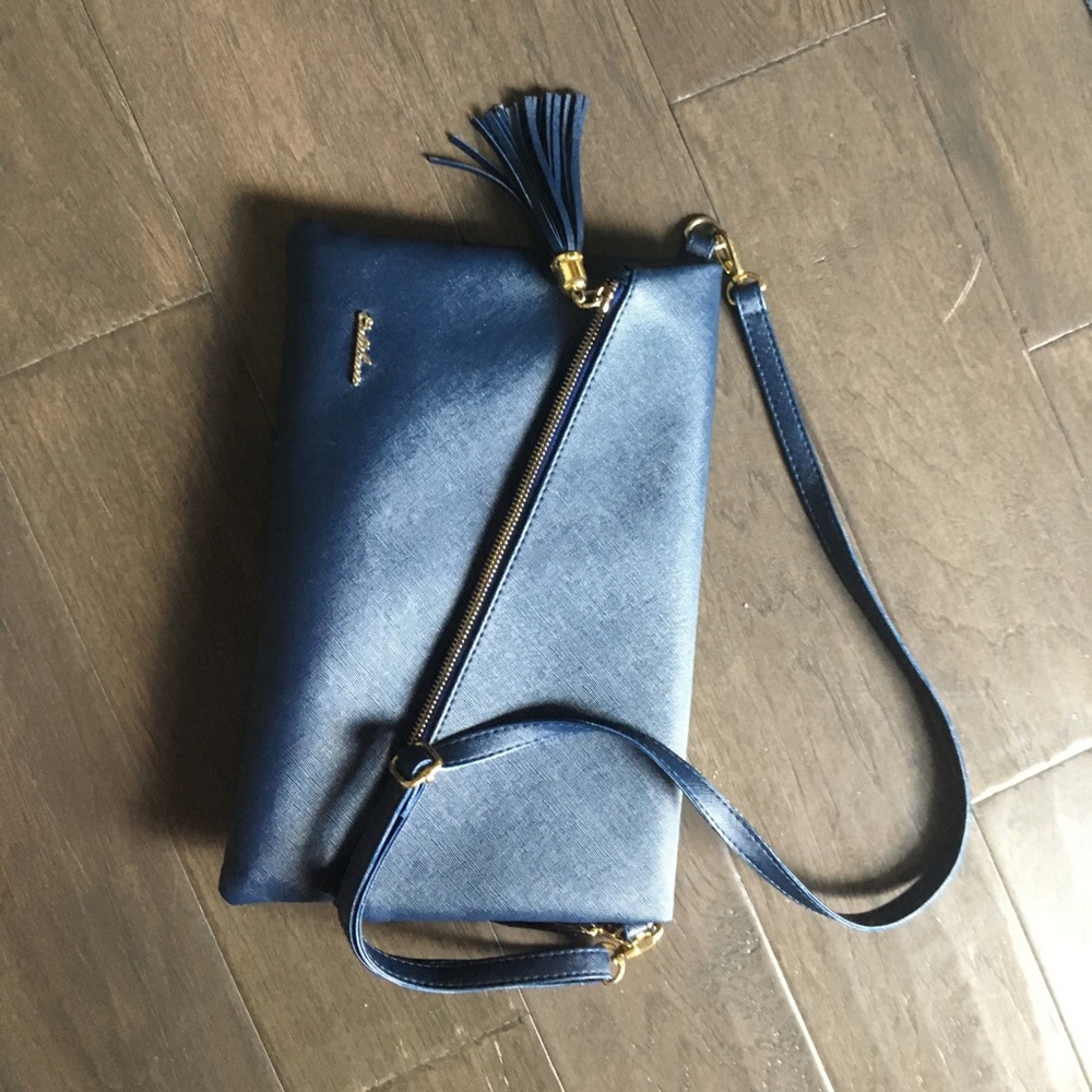 Navy purse / clutch