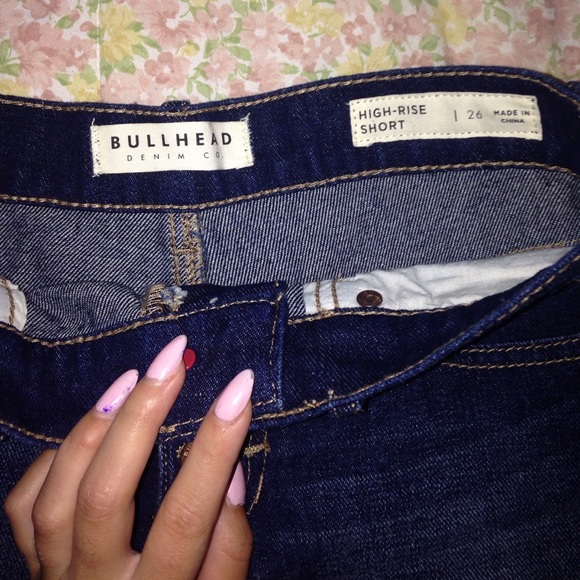 High Rise Shorts - Picture 3 of 3