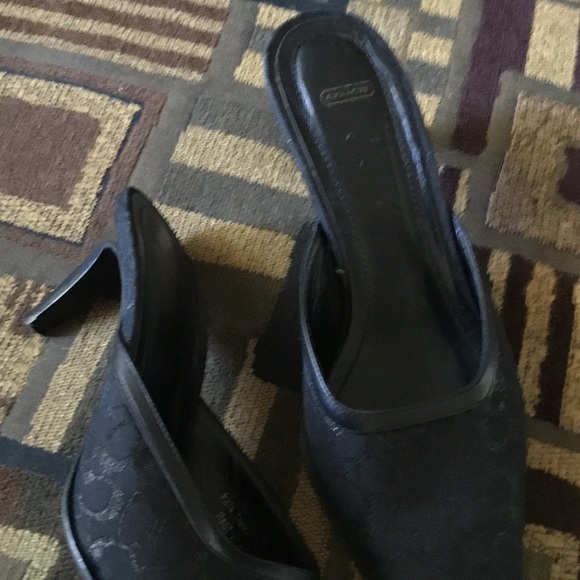 Black Coach Lace and Leather Mule Slip on Kiitten Heel Slides - Picture 1 of 5