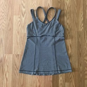 Lululemon workout tank