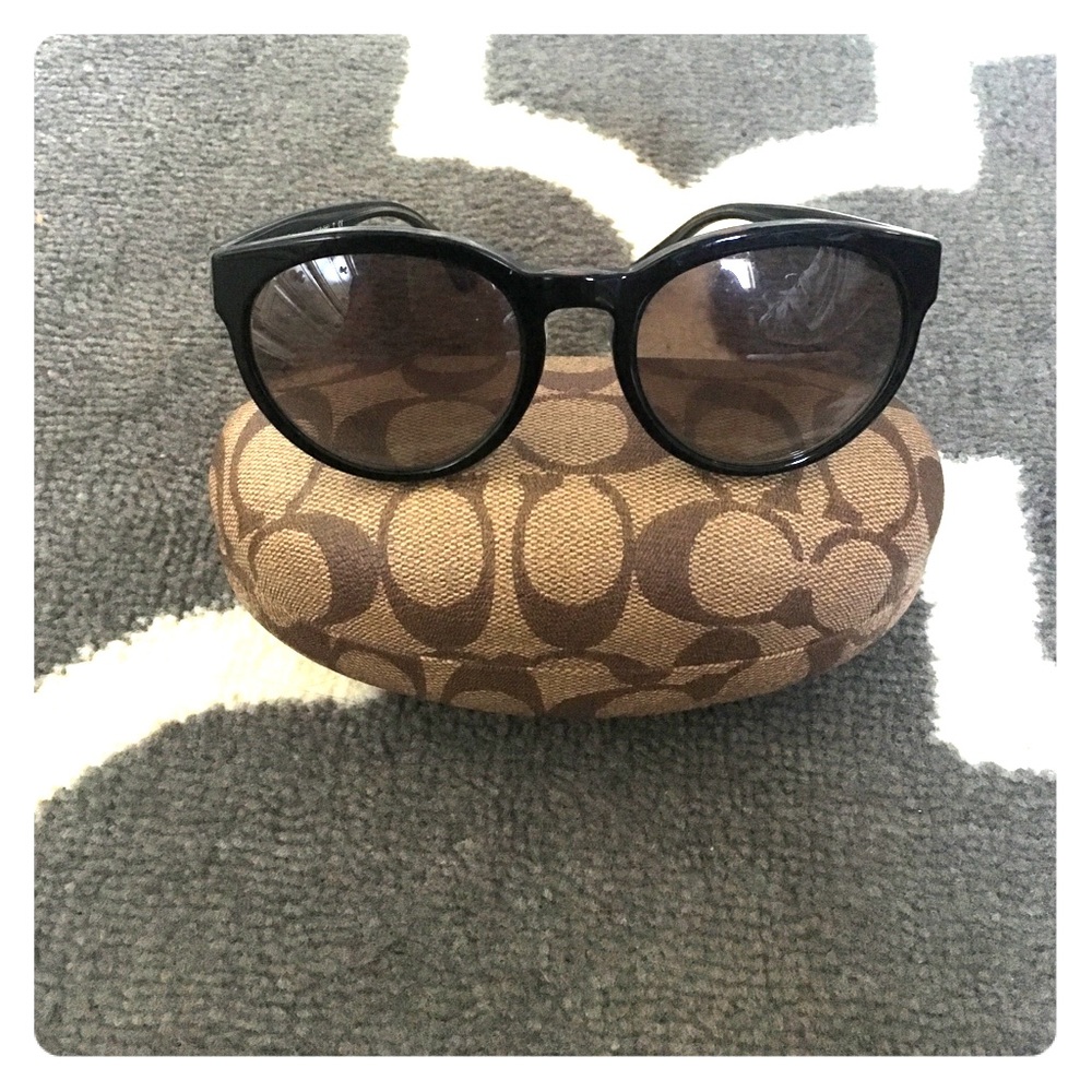 Coach 'Kylie' black frame sunglasses