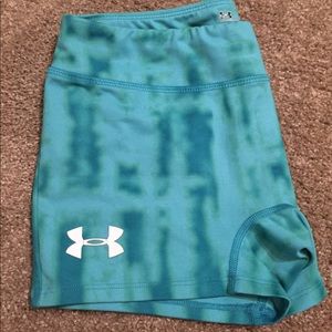 YL exercise shorts