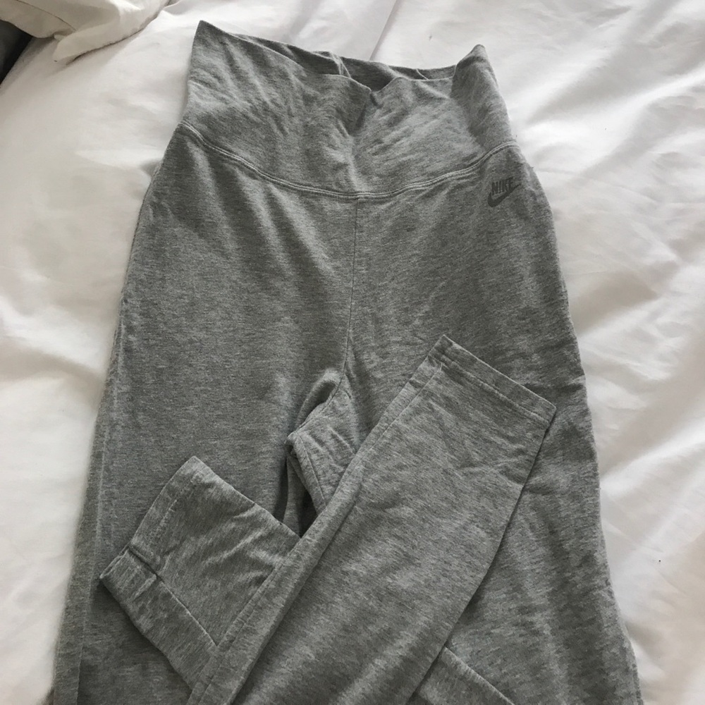 Nike leggings