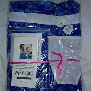 Adult/child matching apron set