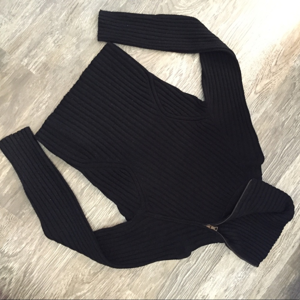 Guess side zip ribbed turtle neck, Black sz Sm