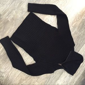 Guess side zip ribbed turtle neck, Black sz Sm