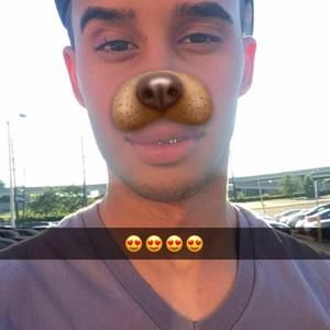 Meet your Posher, Jonathan