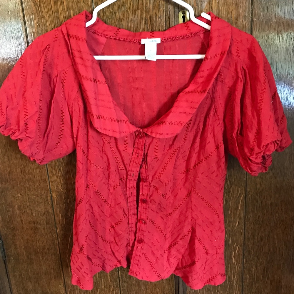 Red top - Picture 1 of 3