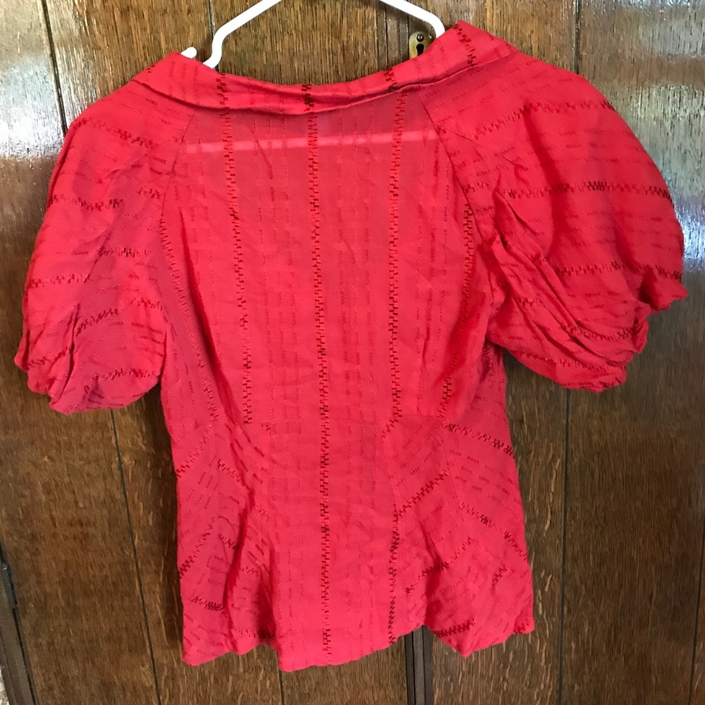 Red top - Picture 3 of 3