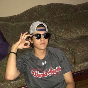 Meet your Posher, Raul