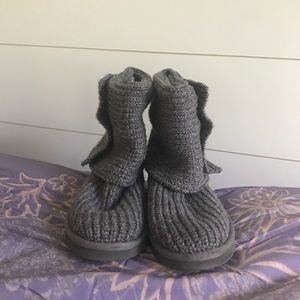 Size 8 Tall Gray Knit Uggs