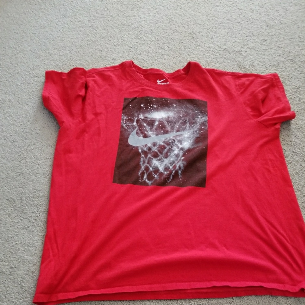 Nike T-shirts Red size XXL/TTG used