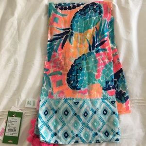 Lilly Pulitzer "Four Ways" scarf!