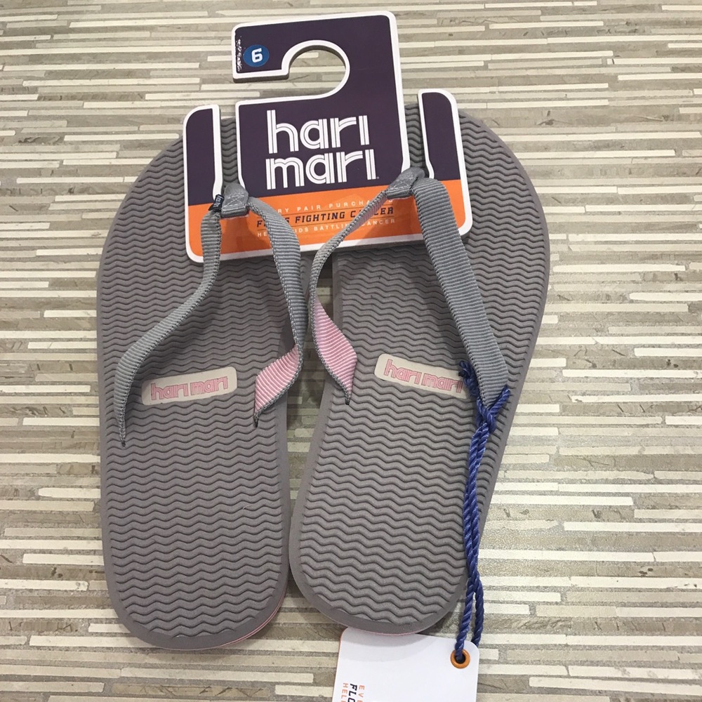 Hari Mari "Dunes" Flip Flops NWT