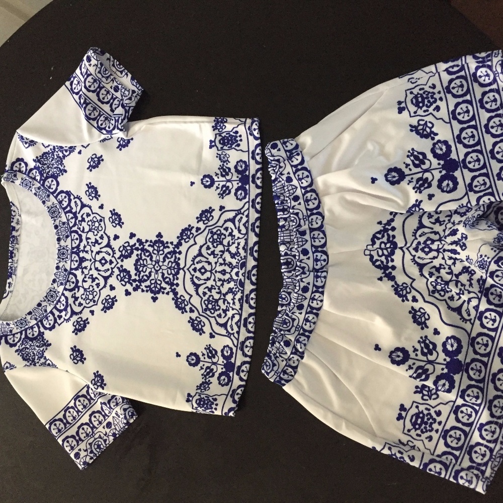 PORCELAIN TWO PIECE JUMP SUIT! (size L)