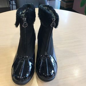 Ann Klein waterproof boots