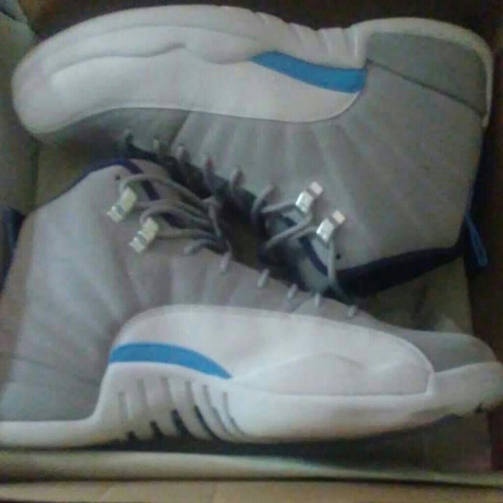 Jordan's 12 unc