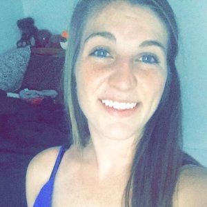 Meet your Posher, Britt