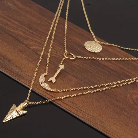 Jewelry - 🔥BOGO FREE!🔥4 layer gold coin, arrow, wings