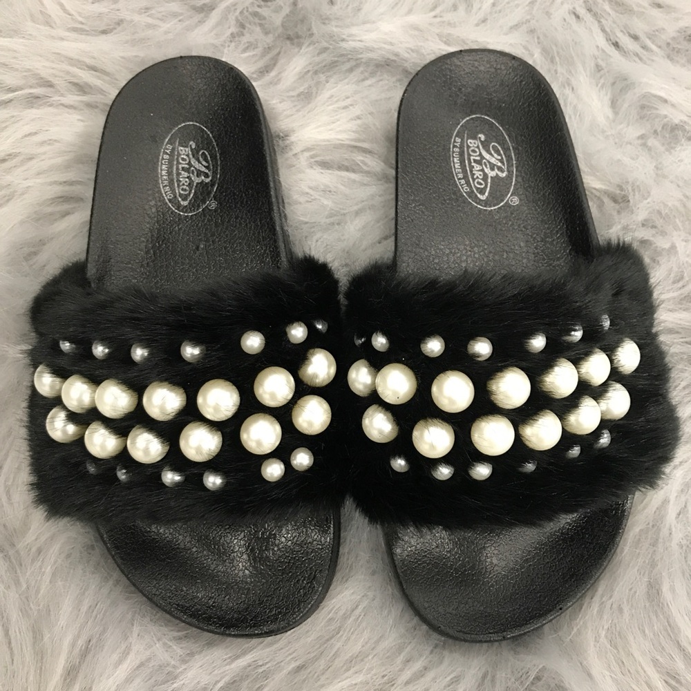 Faux Pearl Fur Slides