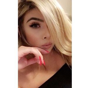 Meet your Posher, Alyssa