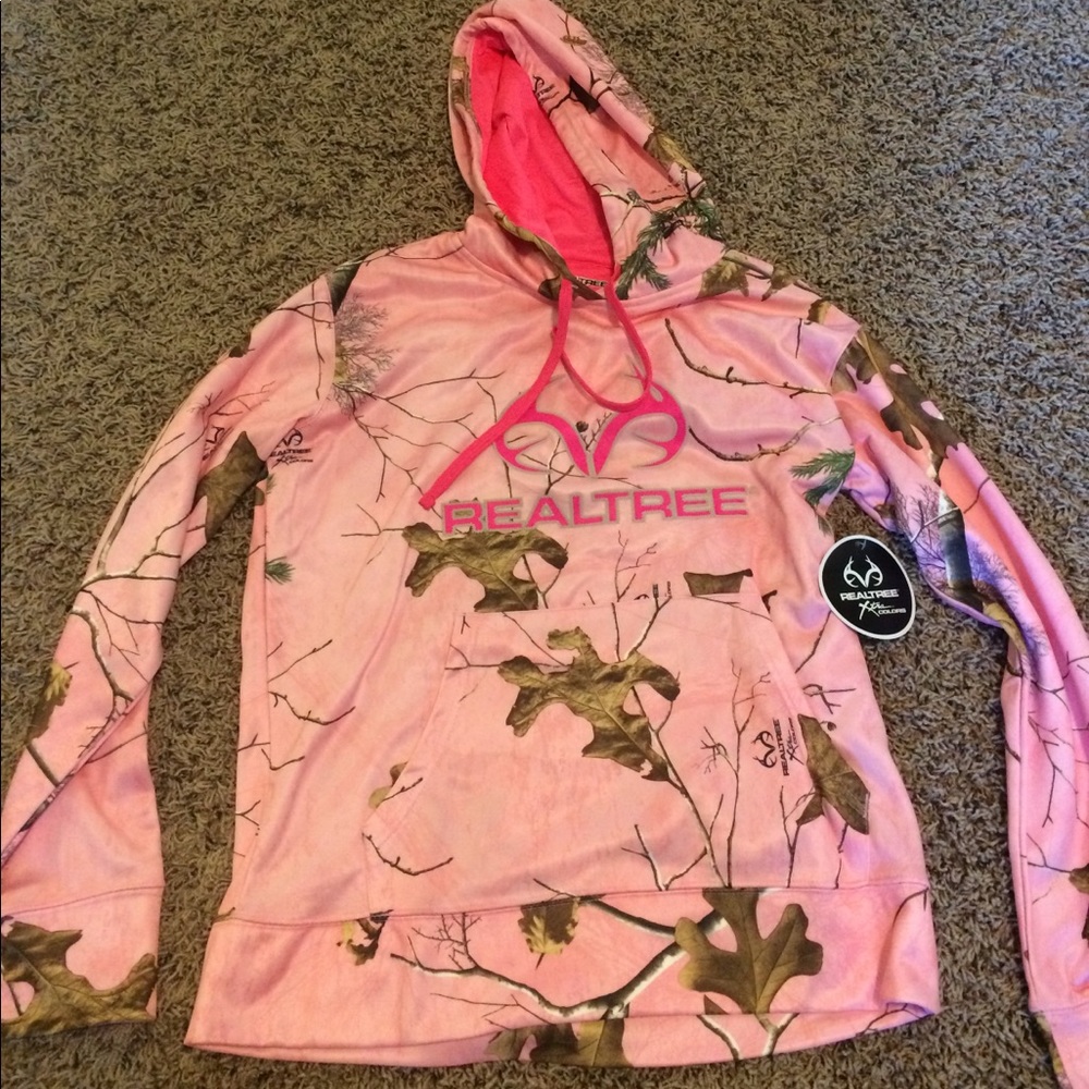 Realtree pink sweatshirt
