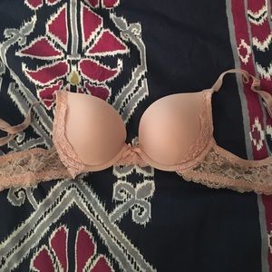 VS push-up bra