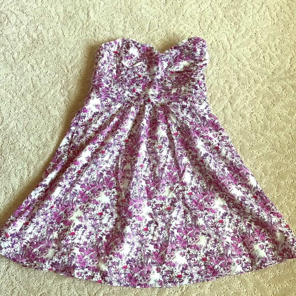 Express- Strapless Summer Dress