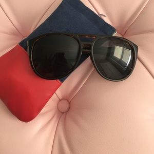 Le Specs Sunglasses- oversized for great coverage!