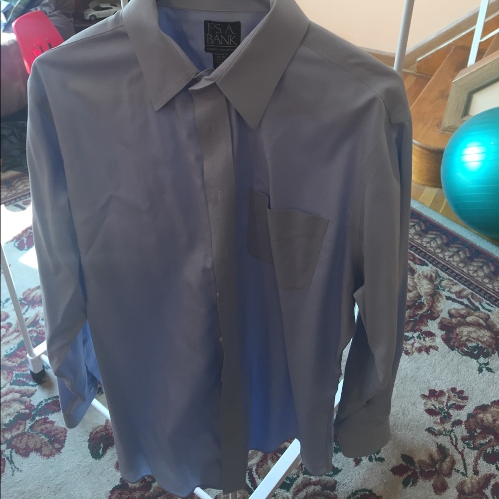 JOS Banks 16-34 men's dress shirt. Worn twice