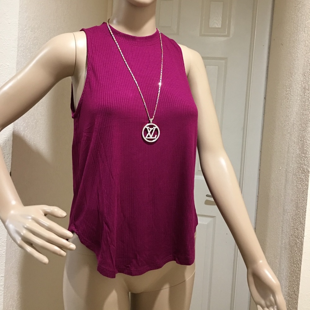 Brand new H&M Sleeveless Blouse 👚