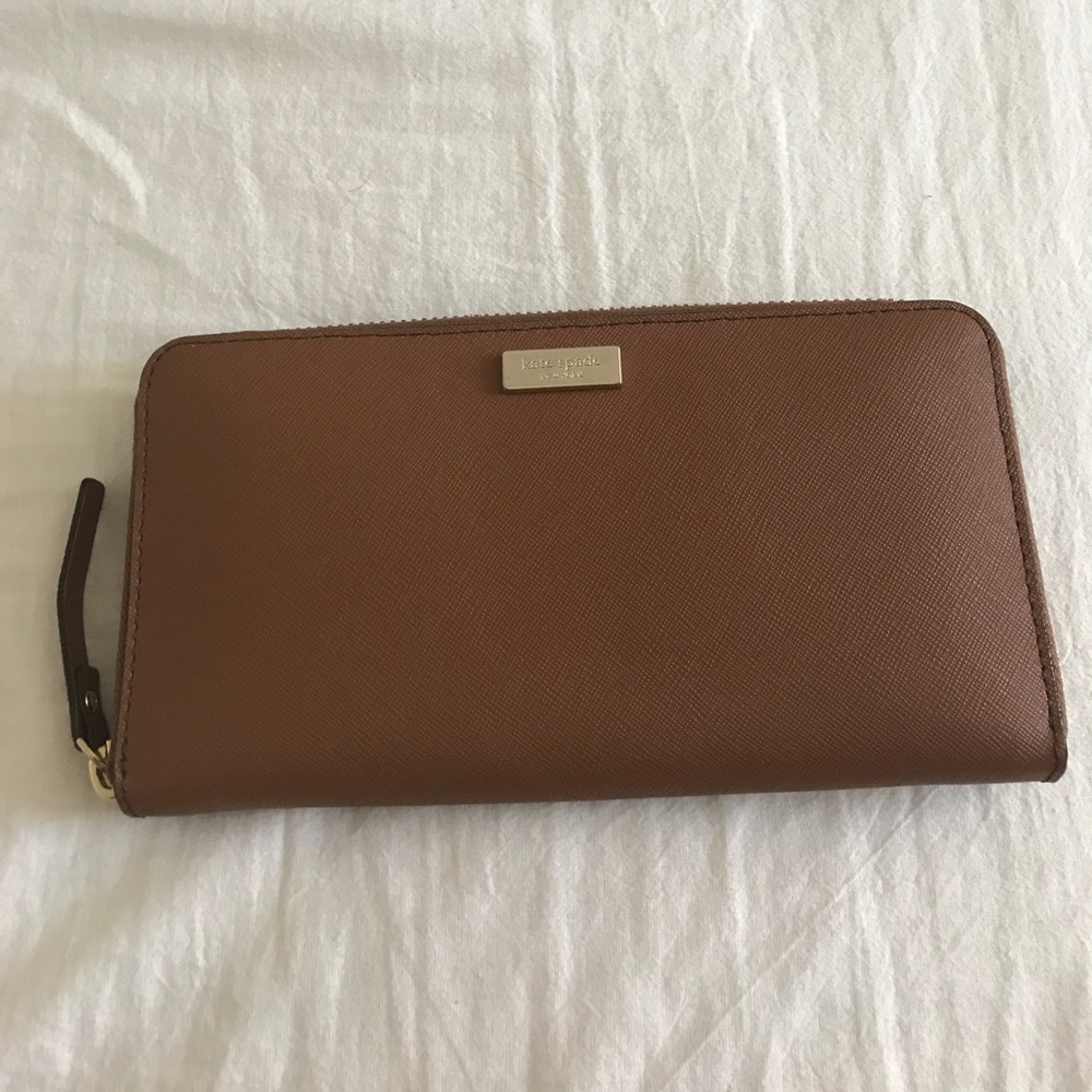 Kate Spade Brown Zip Around Wallet