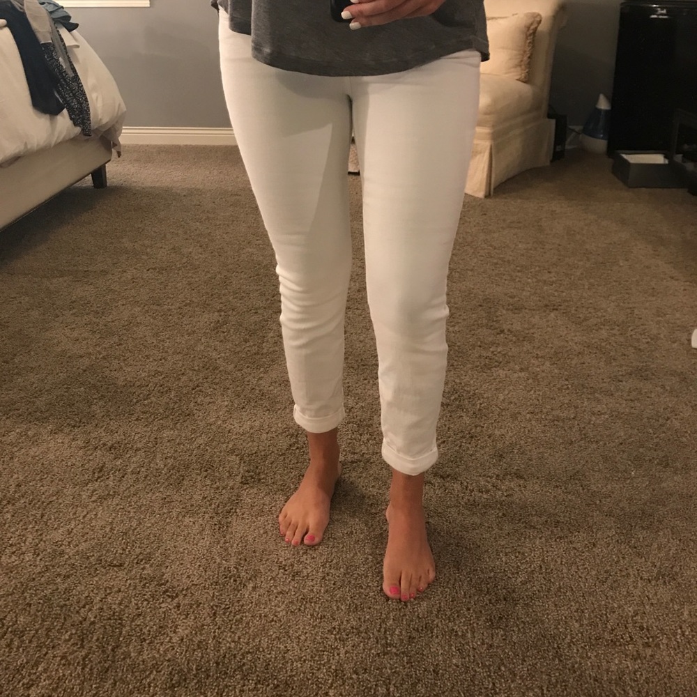 NWOT Joe's White Cropped Jeans