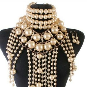 PEARL CHUNKY 3 IN 1 NECKLACE