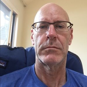 Meet your Posher, Bruce