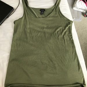 2 tank tops!