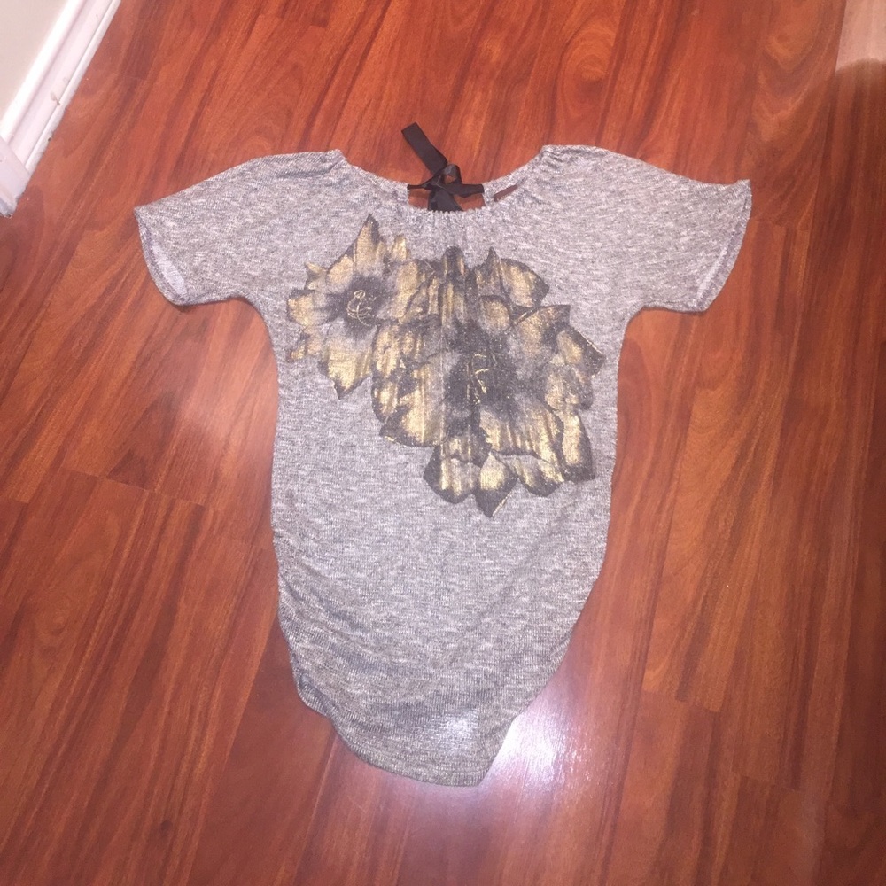 Lavish Maternity top