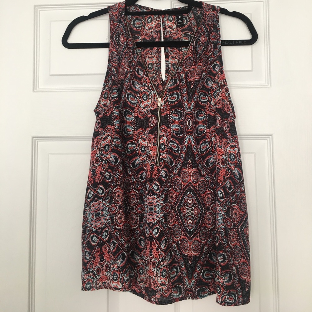 Paisley tank top with front zip