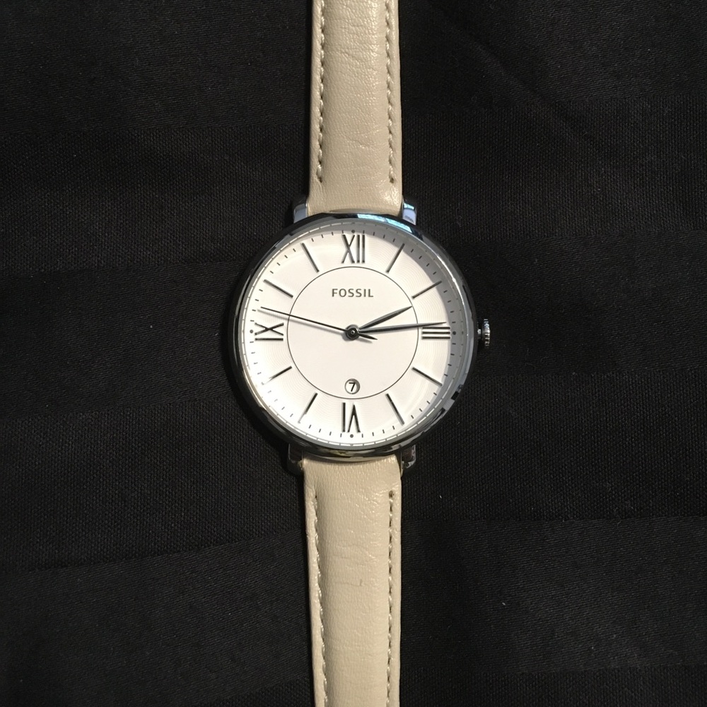 Fossil Jacqueline watch- ALMOST NEW