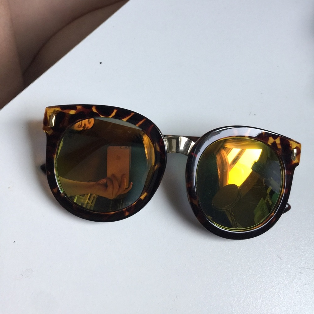 Reflective lense sunglasses