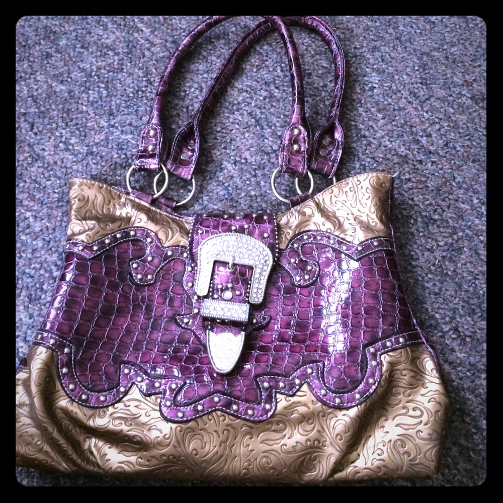 Gorgeous purse 👛