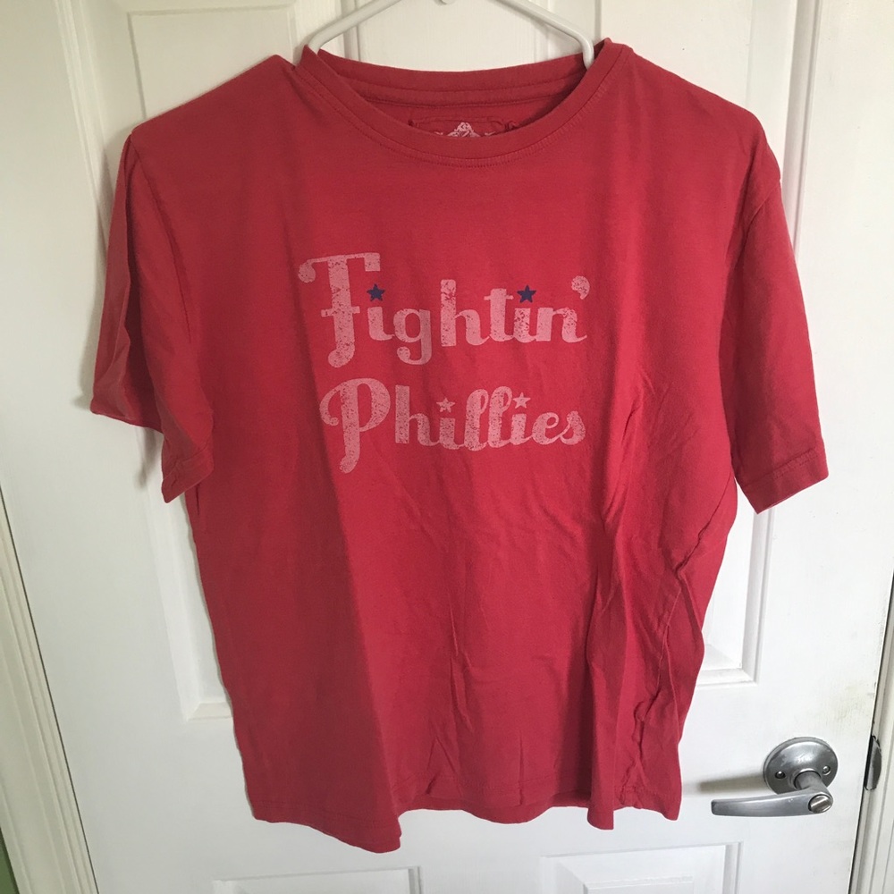 Boys Phillies tee shirt